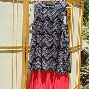 Swingy high neck sleeveless tunic top